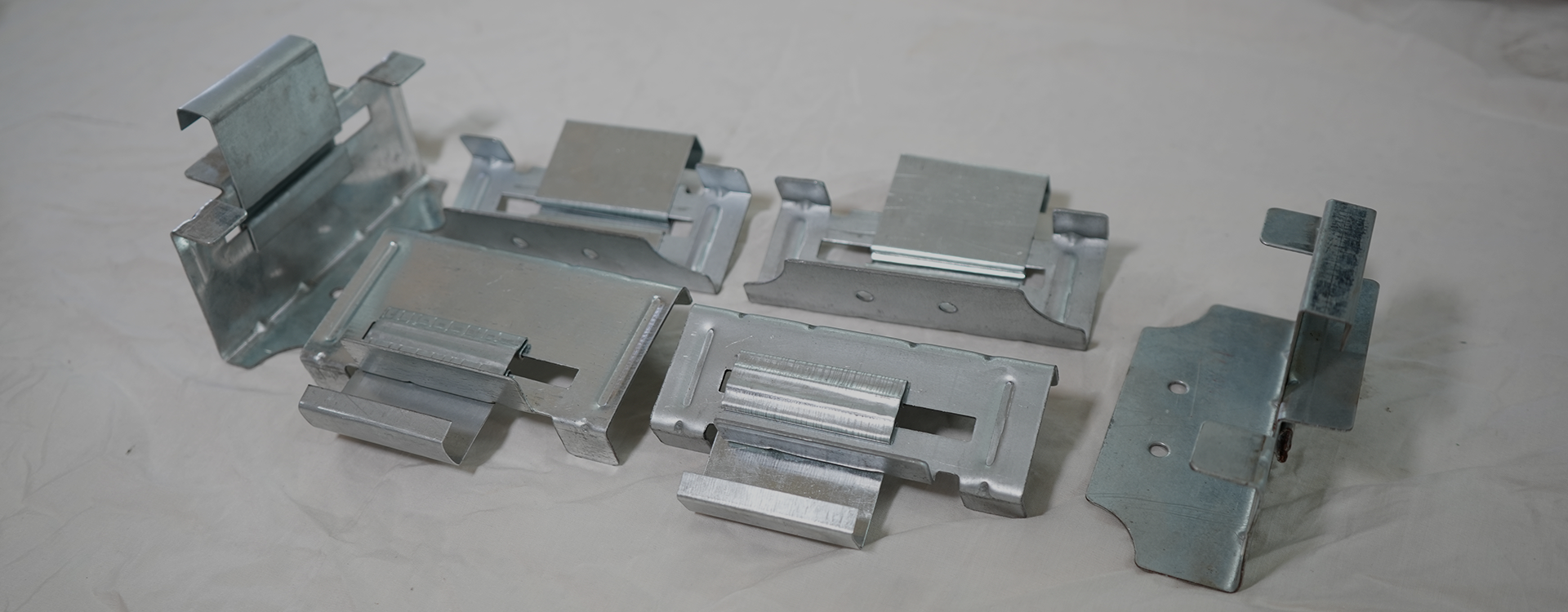 Standing Seam Roofing Clips / Accessories (SSR)